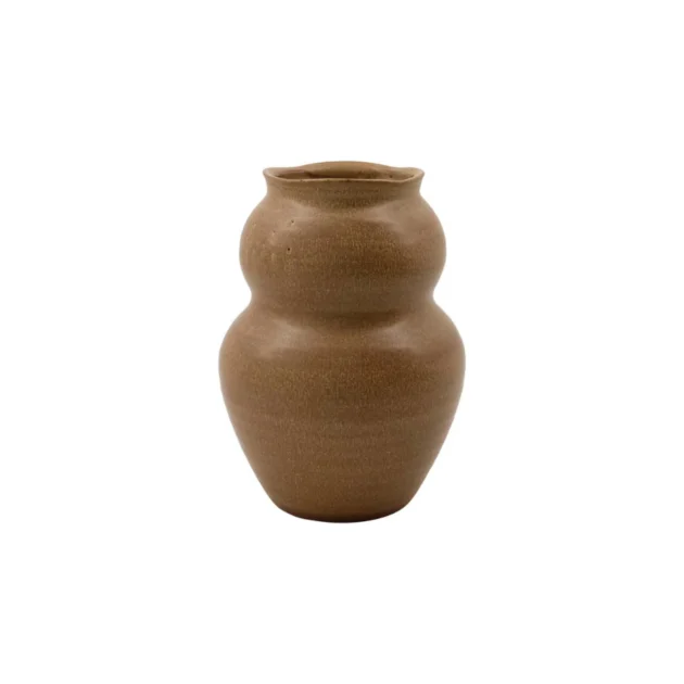 Juno camel vase